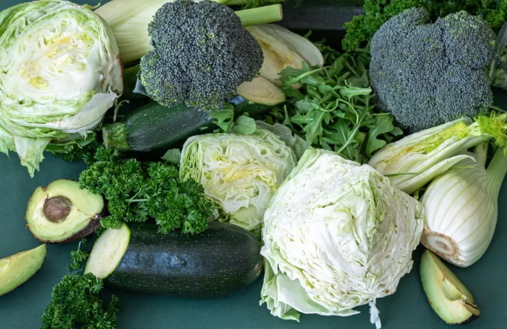 When "Fibermaxxing" Goes Wrong: The Raw Veggie Irritation 
Photo Credit: FreePik
