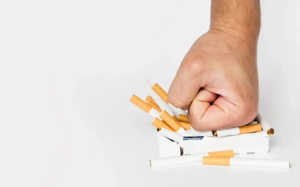 Stop smoking: it multiplies complications