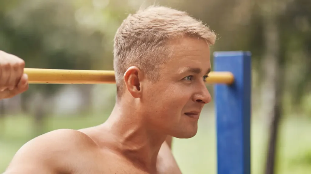 Move 5: The Vertical Pull (The Row/Pull Pattern)