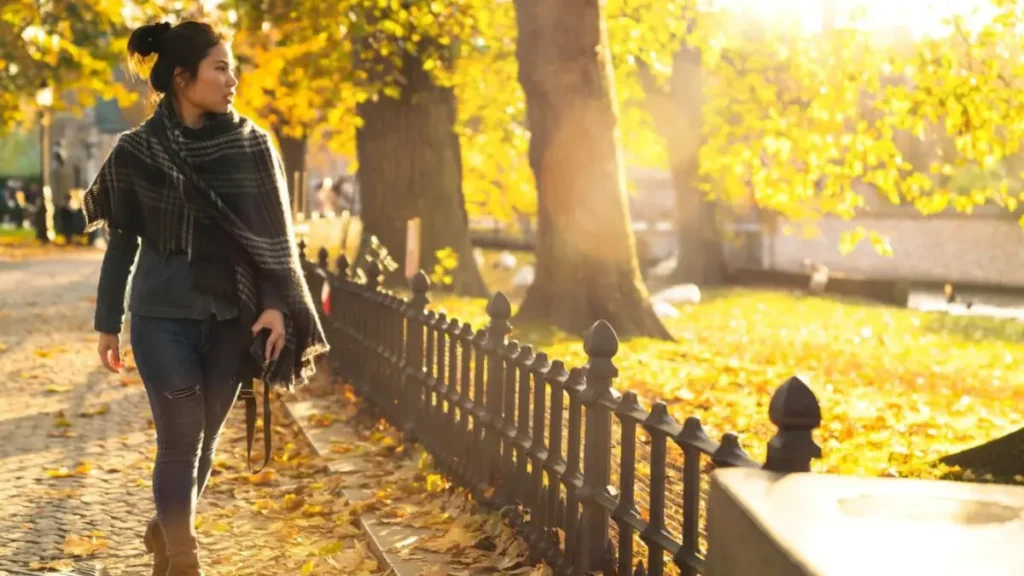 The Immediate Chemical Surge: Dopamine and Serotonin