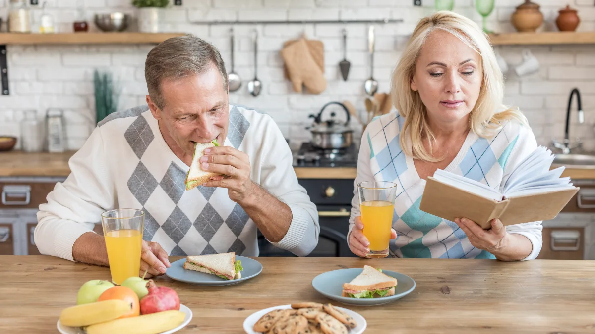 4 Foods That Act Like Glue for Your Gut