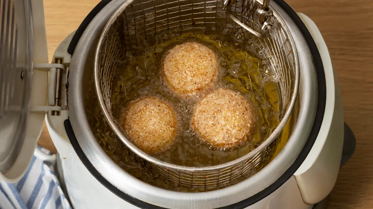 Why a Dirty Air Fryer is a Risk?