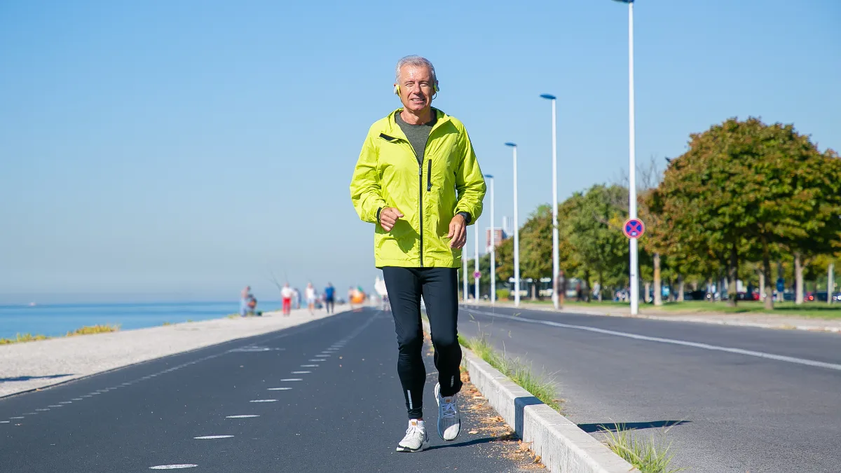 Why 10 Minutes a Day Beats a Long Weekend Workout?